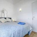 Bramer-1 By Interhome Roses